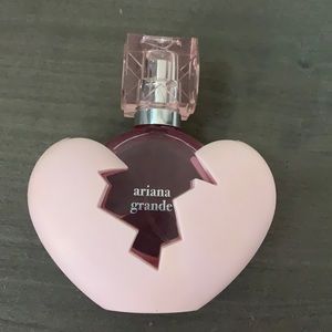 Ariana Grande perfume.